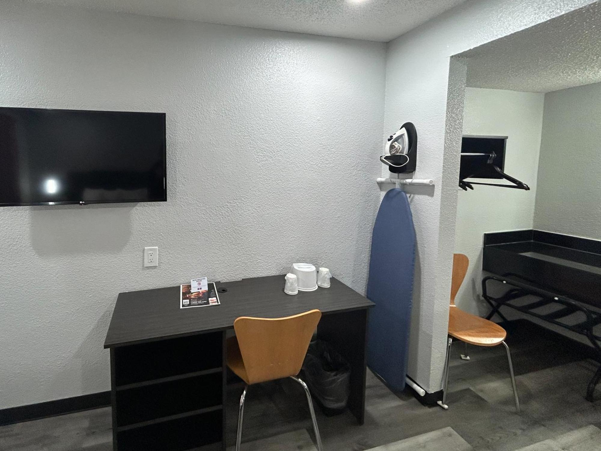 Motel 6-Tacoma, Wa - South Екстериор снимка