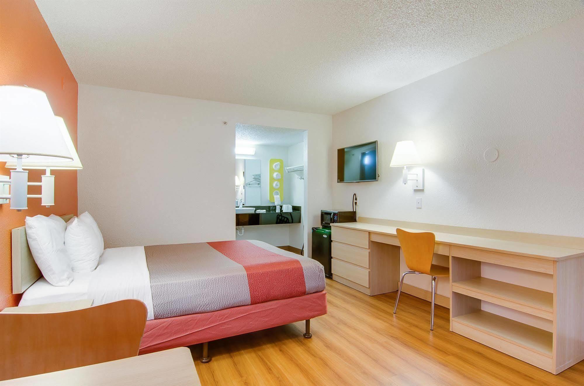 Motel 6-Tacoma, Wa - South Екстериор снимка